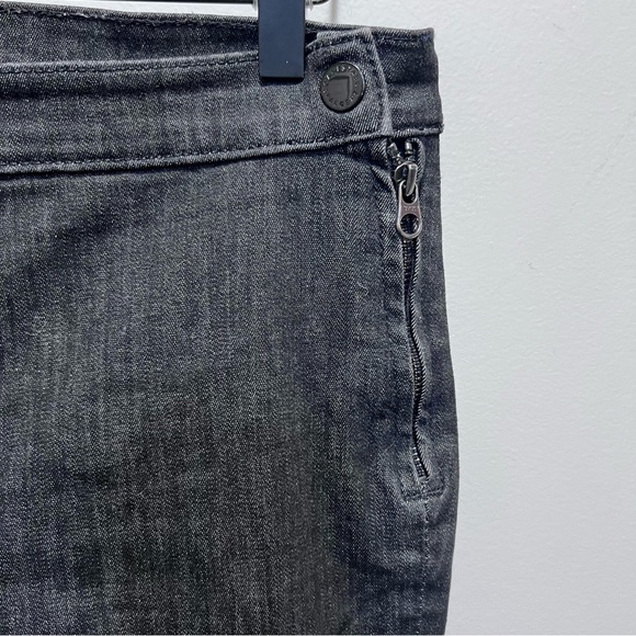 Gap True Skinny Pull on Jeans Washed Black Size 28 - Picture 3 of 10